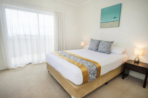 Gladstone City Central Apartment Hotel - Yamba Accommodation 2