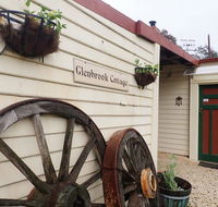 Glenbrook House  Cottage - Yamba Accommodation