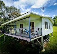 Glocca Morra Cottage - Yamba Accommodation