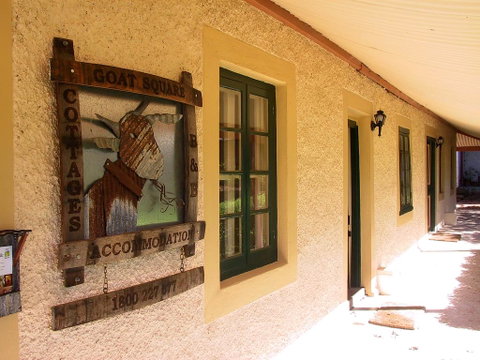 Goat Square Cottages - Yamba Accommodation 0