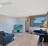 Golden Sands Apartment 10 - Yamba Accommodation
