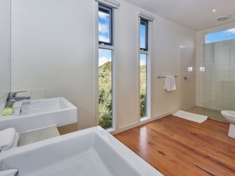 Golfers Paradise By The Beach - Yamba Accommodation 2