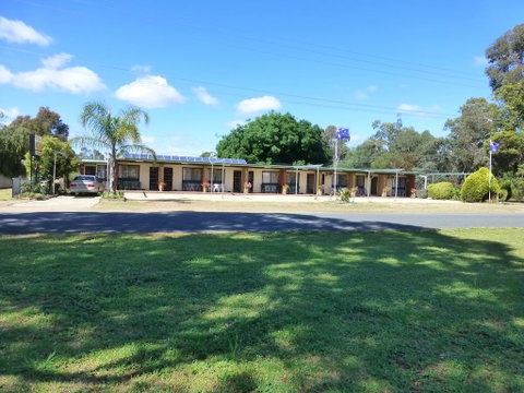 Golfers Retreat Motel - Yamba Accommodation 0