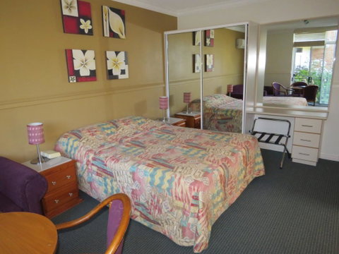 Golfview Lodge - Yamba Accommodation 3