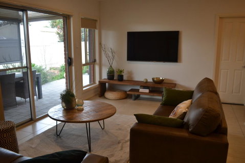Gone To Barossa - Yamba Accommodation 2