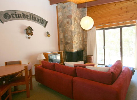 Grindelwald 1/39 Townsend Street - Yamba Accommodation 0