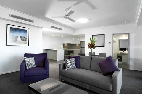 H On Mitchell Apartment Hotel - Yamba Accommodation 3
