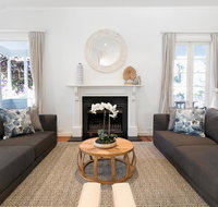 Hamptons Style Family Home 5 Minutes From Beach - Yamba Accommodation