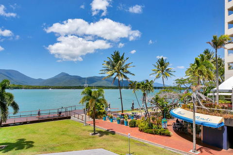 Harbour Lights Apartments - Yamba Accommodation 2