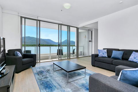 Harbour Lights Apartments - Yamba Accommodation 0