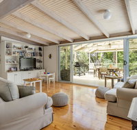 Harry's Retreat - Yamba Accommodation