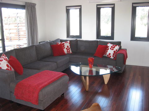 Hartzell One Seven - Yamba Accommodation 1