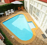 Hi 5 Luxury Holiday Apartments - Yamba Accommodation