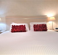Hi 5 star luxury Adelaide City Apartment - Yamba Accommodation
