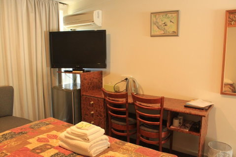 High Country Motel - Yamba Accommodation 2