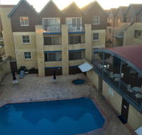 Hillarys Executive Apartment - Yamba Accommodation