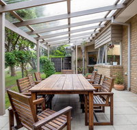 Hilltop Beach House newly updated - Yamba Accommodation