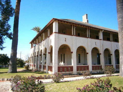 Historic Hydro Motor Inn - Yamba Accommodation 3