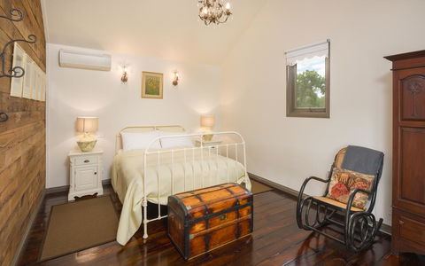 Historic Timboon House Stables & Gardens - Yamba Accommodation 2