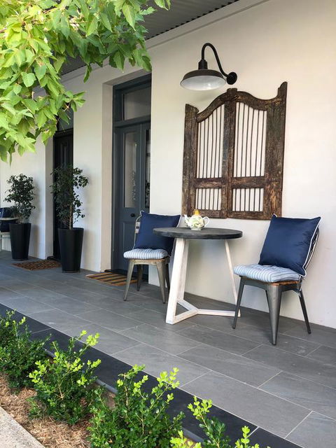 Hollidge House 5 Star Luxury Apartments - Yamba Accommodation 2