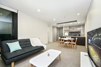 Homely Albert Park Suite Next to Grand Prix Circuit