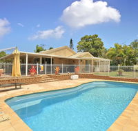 Hook Wine and Sinker Hervey Bay - Yamba Accommodation