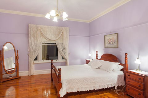 Hopkins River Homestead - Fireplace, Linen, WiFi, 4 Bdrm - Yamba Accommodation 2