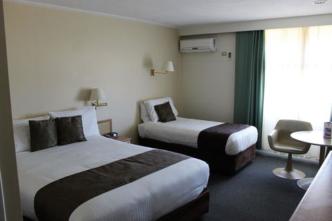 Hospitality Geraldton, SureStay By Best Western - Yamba Accommodation 3