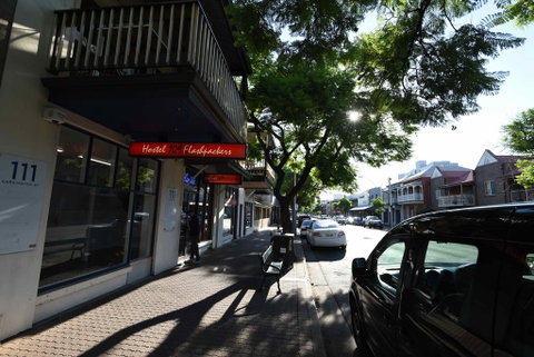 Hostel 109 Flashpackers - Yamba Accommodation 3