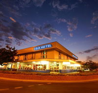 Isa Hotel - Yamba Accommodation