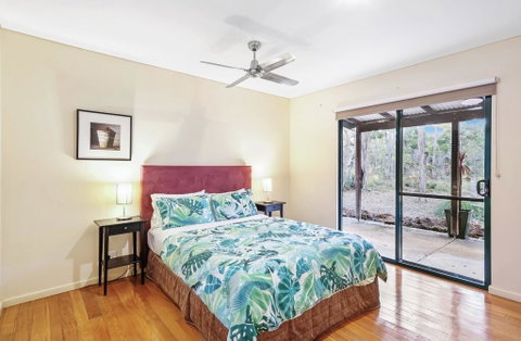 Island Brook Estate Winery And Chalets - Yamba Accommodation 3