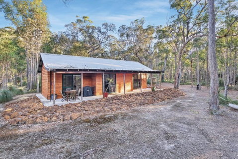 Island Brook Estate Winery And Chalets - Yamba Accommodation 1