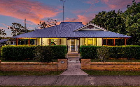 Ithaca - Yamba Accommodation 0