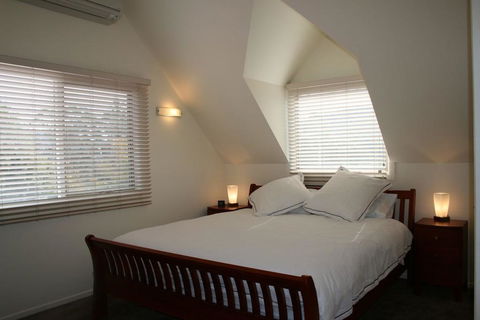 Jarrah Lodge - Yamba Accommodation 3