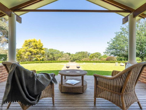 Jaspers Brush - Tranquil Gardens & Stunning Views - Yamba Accommodation 0