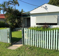Jean Street Home away from home - Yamba Accommodation