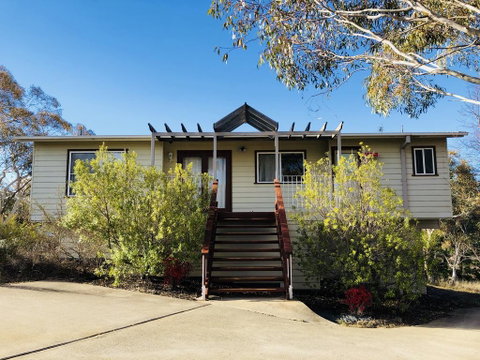 Josefinas - Yamba Accommodation 0