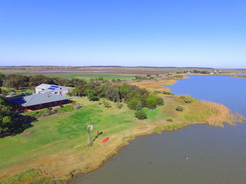 Jury Road - Yamba Accommodation 2