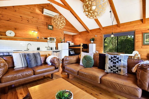 Kangaroo Valley Timber Cabin - Yamba Accommodation 2