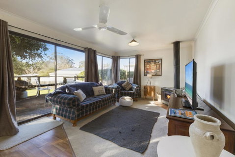 Katisha Cottage - Pet Friendly And Close To Town - Yamba Accommodation 0