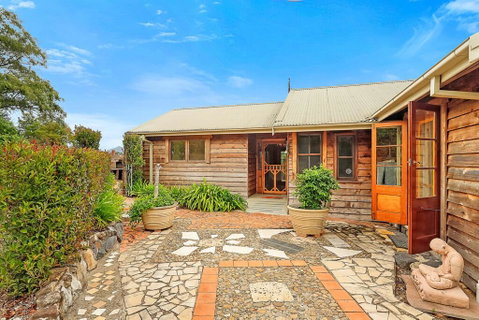 Kayenta - Yamba Accommodation 1