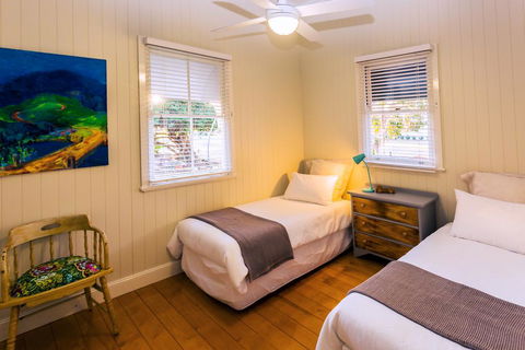 Kenilworth Cottage Barcaldine - Yamba Accommodation 2