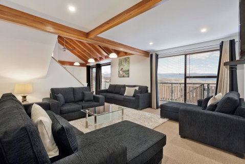 Kestrels Rest 1/116 Gippsland Street - Yamba Accommodation 2