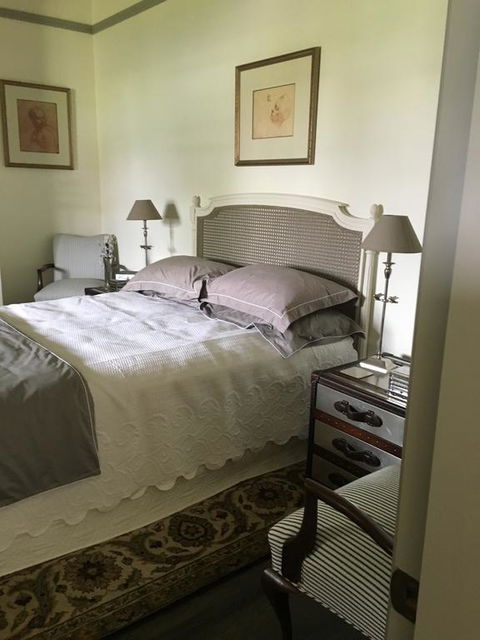 Kings Cottage Uralla - Yamba Accommodation 3