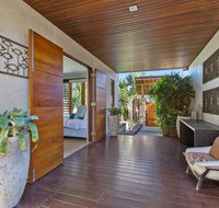 Kingscliff Balinese Beachfront Retreat - Yamba Accommodation