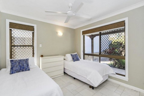 Kingscliff Ocean Vista With Jacuzzi Spa - Yamba Accommodation 3
