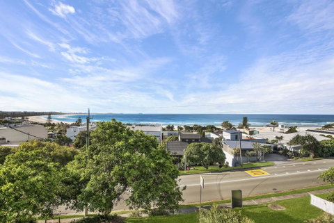 Kingscliff Sunrise Apartments - Yamba Accommodation 1