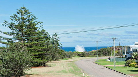 Kingsley Beach House - Boat Harbour - Yamba Accommodation 3