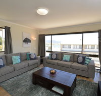 Kirwan 40 - Yamba Accommodation