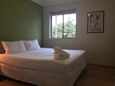 Kirwan 50 - Yamba Accommodation 3